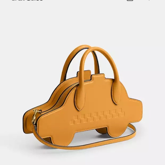 Authentic Coach taxi - Picture 2 of 4